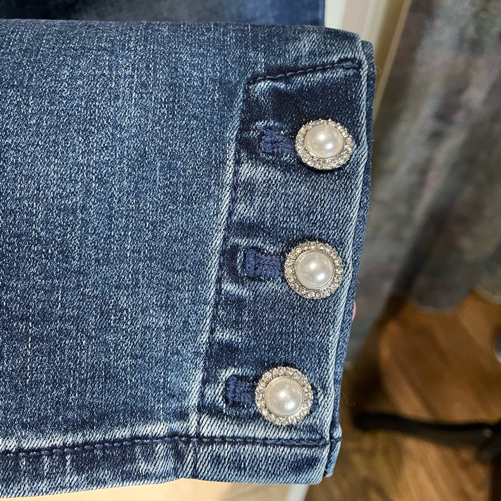 Talbots - Picture 6 of 7